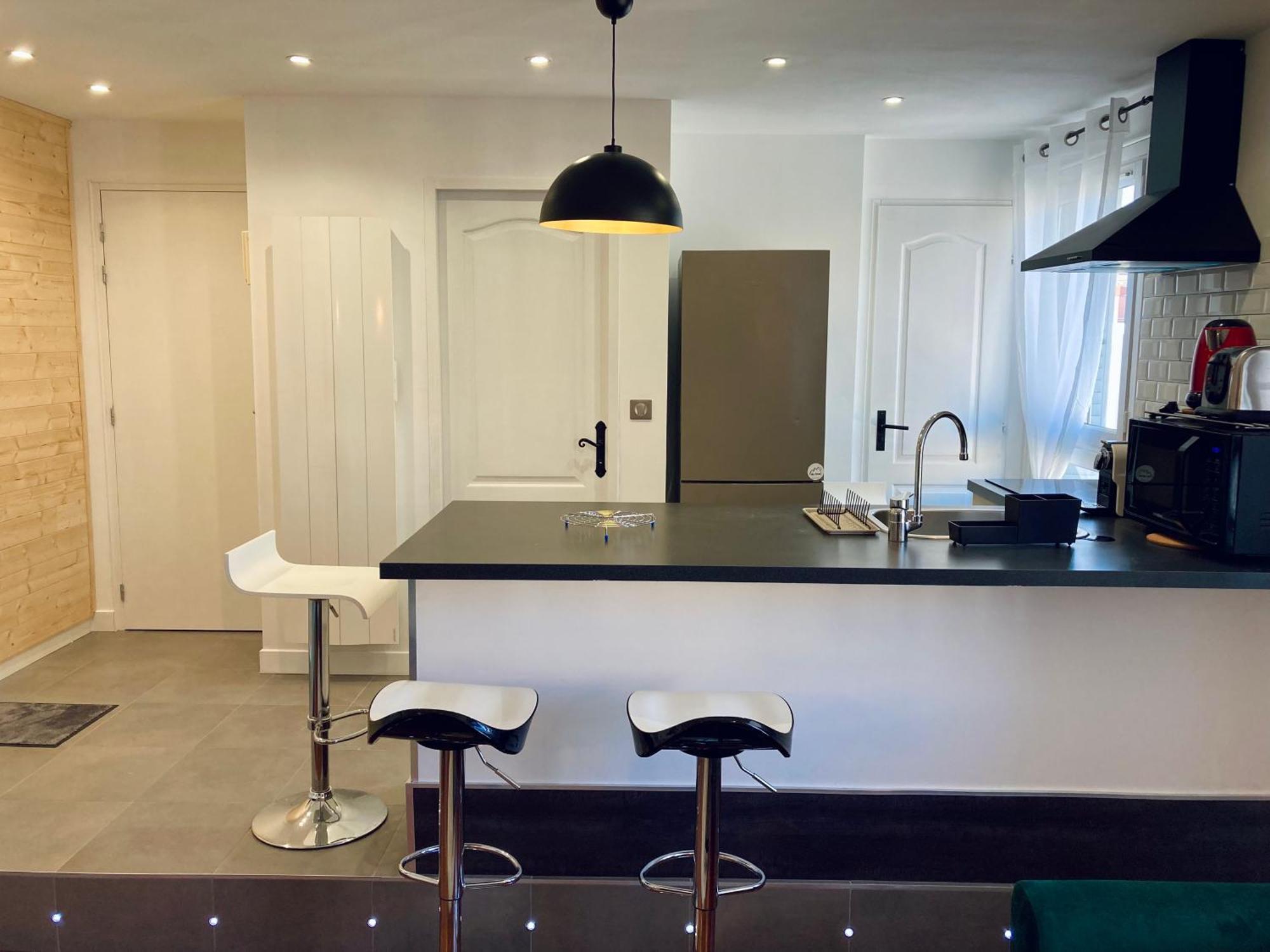 Le Nivolet, Cosy Appartement Chambéry Buitenkant foto